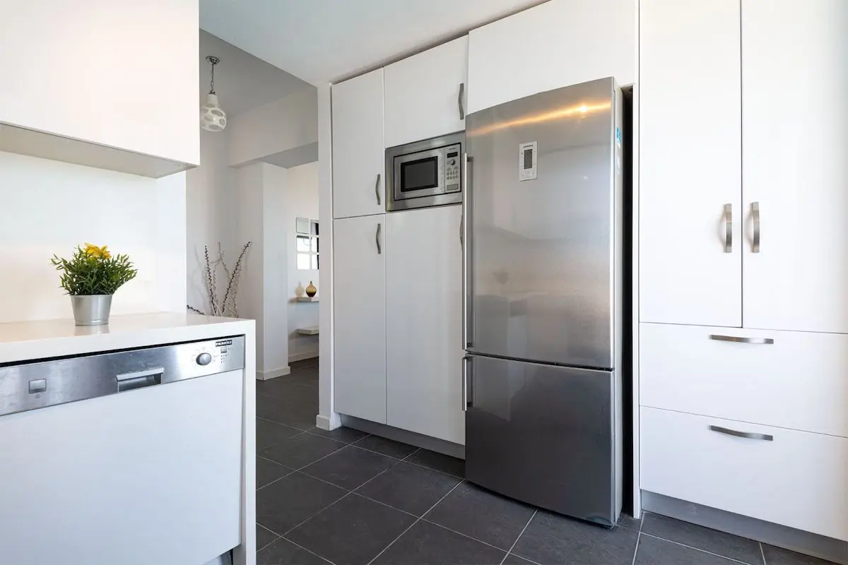 Modern kitchen
